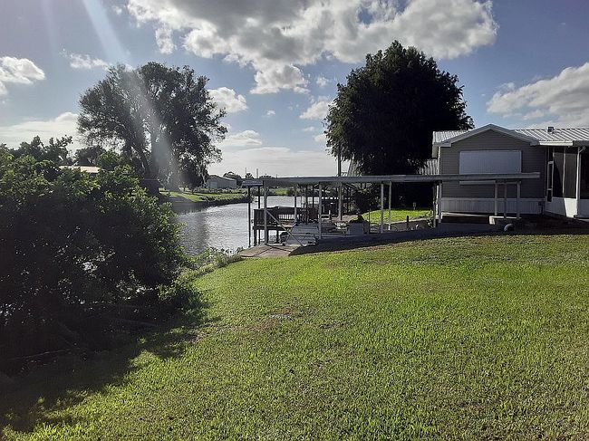 Additional photo 3 of property located at 3006 Se 26th St