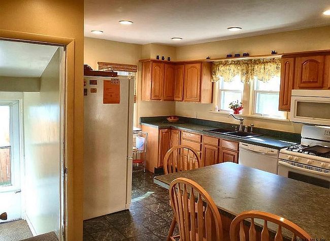 Photo of 650 Boght Rd, Latham, NY
