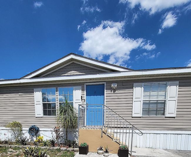 Additional photo 2 of property located at 990 Bayview Rd