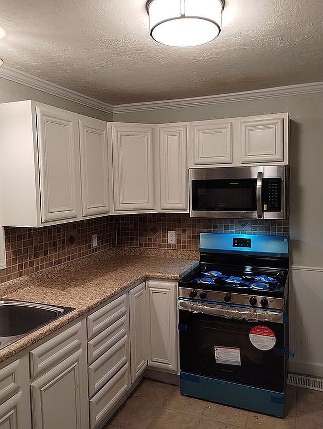 1205 Guthrie Rd, Paris, TN