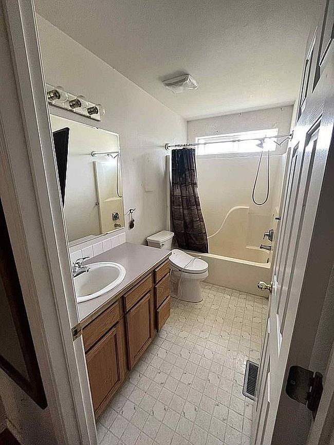 Photo of 5111 Barnard Ln, Fruitland, ID