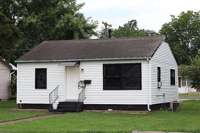 Photo of 1306 S Wabash St, Kirksville, MO