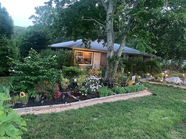 Photo of 305 Belton Dr