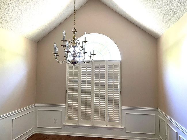 Image of 411 Sleepy Ln