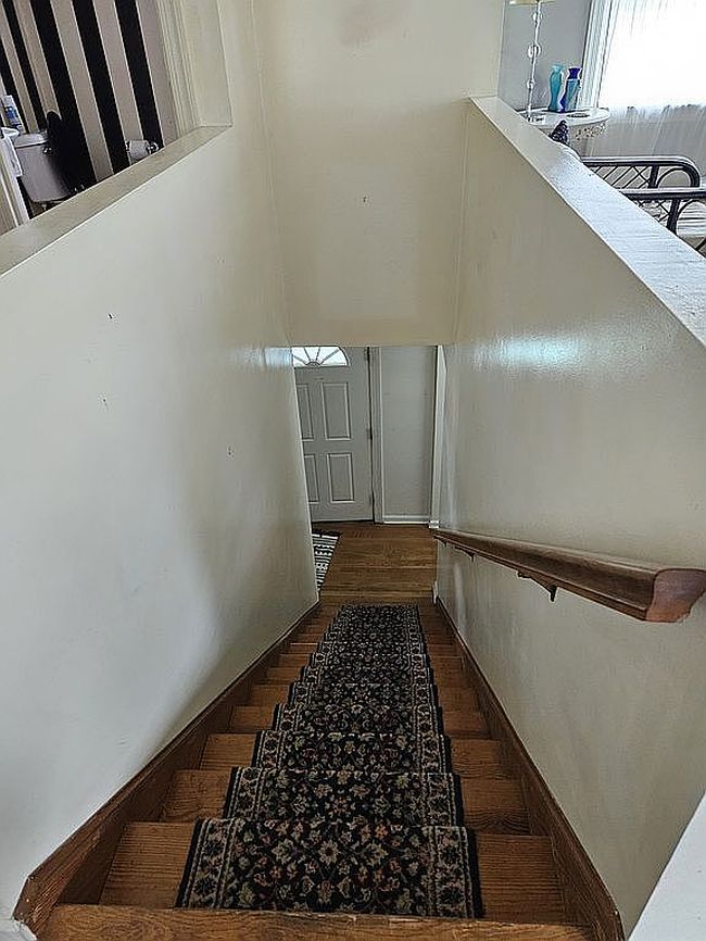 Preview of property located at 107 Pulaski St