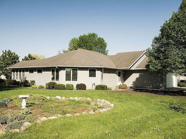 Image of 1403 Lloyd Ln