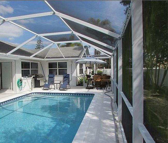 Image of 2516 Sw 52nd Ter