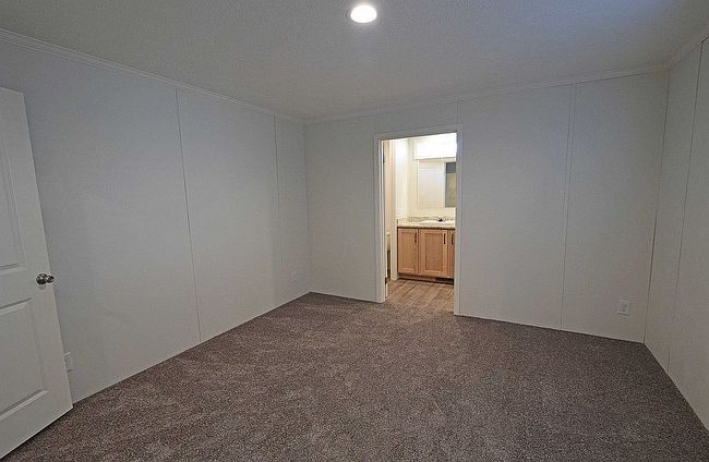 Image of 129 Farnsworth Dr