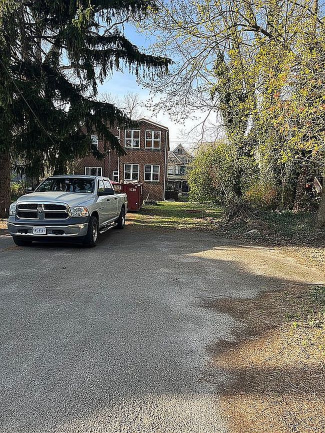 Image of 134 E Wallace Ave