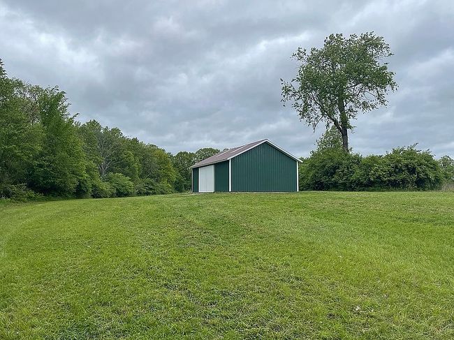Photo of 19865 34 Mile Rd, Armada, MI