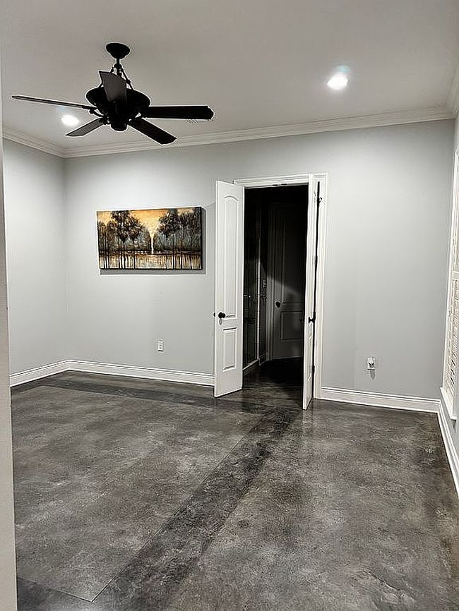 Image of 261 Westside Blvd