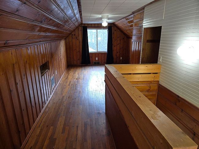 Photo of 8219 Maxwell Ave, Warren, MI