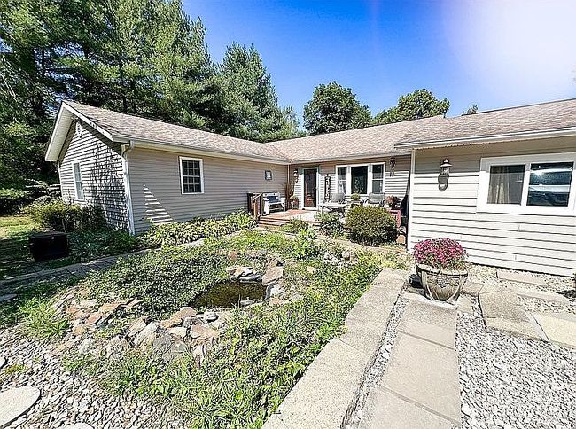 Photo of 8082 Grandview Rd, Columbus, IN
