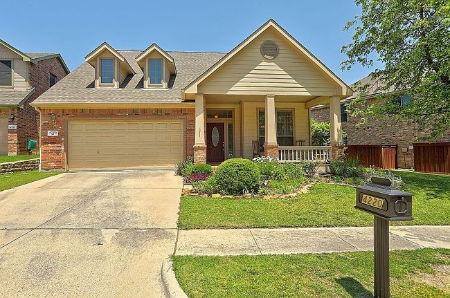 Image of 4220 Boxwood Dr