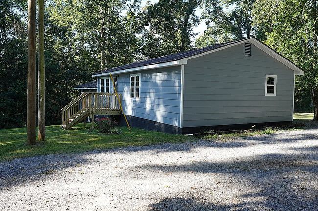 Additional photo 1 of property located at 279 Satterfield Rd Se