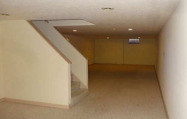 Image of 108 Walcreek Dr