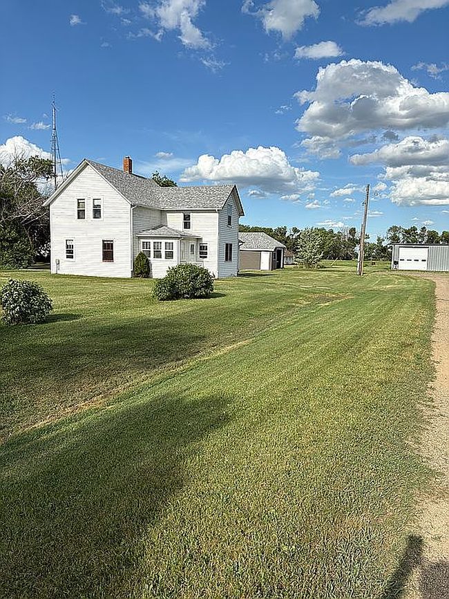 Photo of 7440 26th Ave Ne, Barton, ND