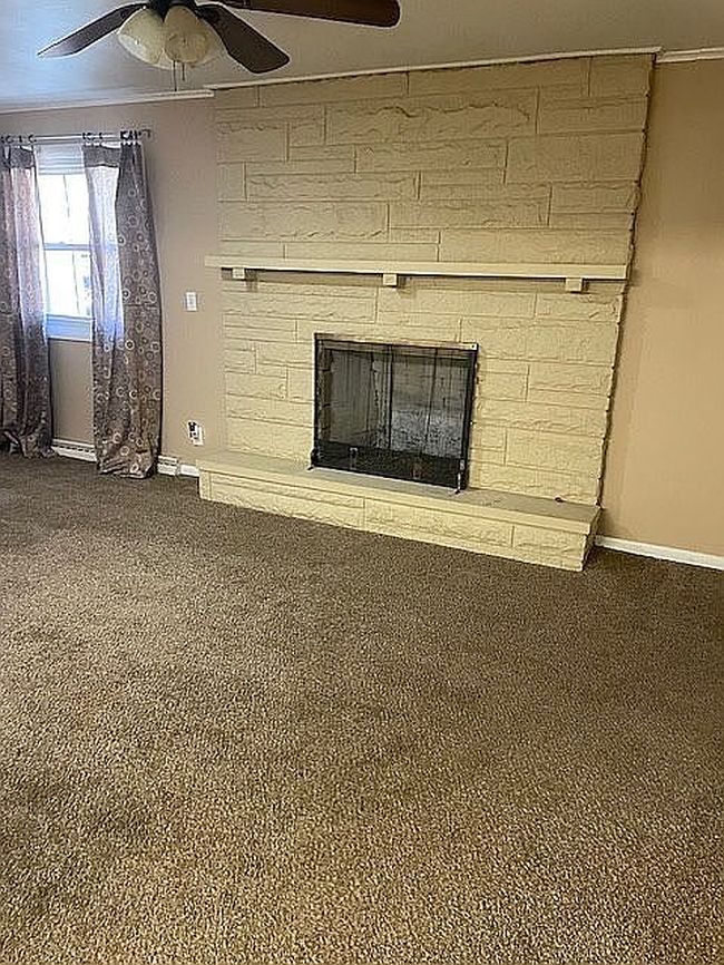 Image of 107 W Eiche Ave