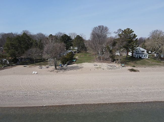 Additional photo 3 of property located at 7830 Lakeshore Rd