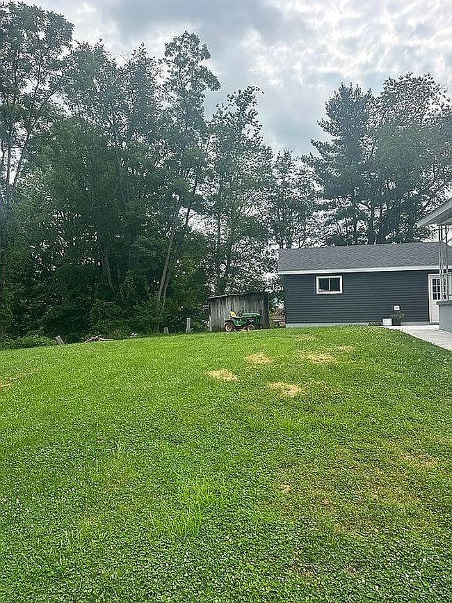 Photo of 3467 Freedom Hwy, Fairmont, WV