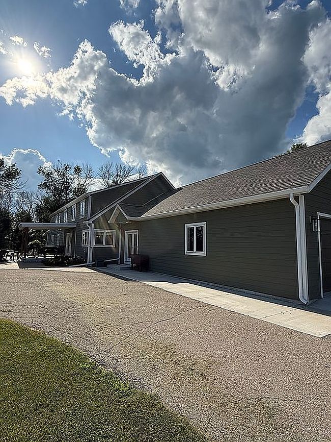 Photo of 84237 State Highway 251, Hollandale, MN