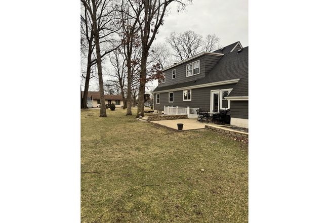 Photo of 205 W Wood St, New Lenox, IL
