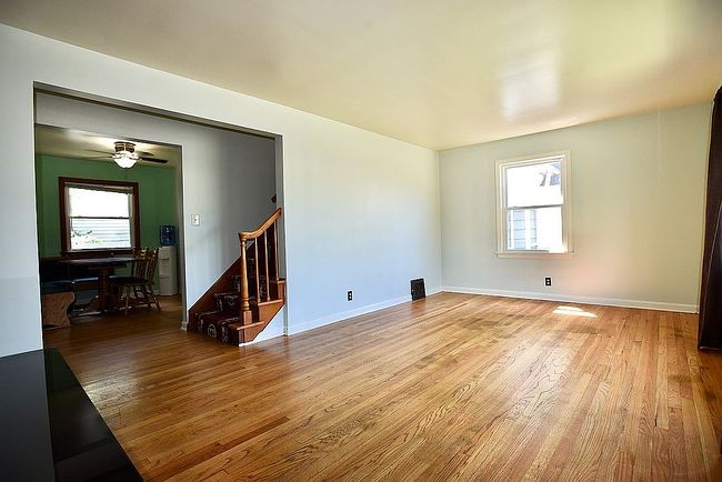 Photo of 1892 Malasia Rd, Akron, OH