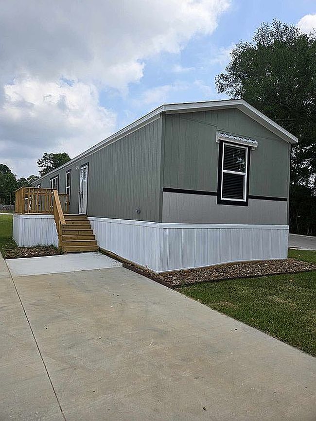 Photo of 23101 Green Oaks St Lot 75, New Caney, TX