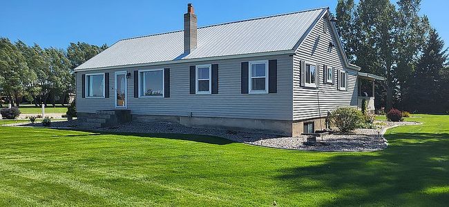 Photo of 955 E 1400 N, Shelley, ID