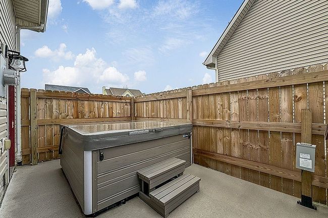 Additional photo 3 of property located at 3112 Hart Ave