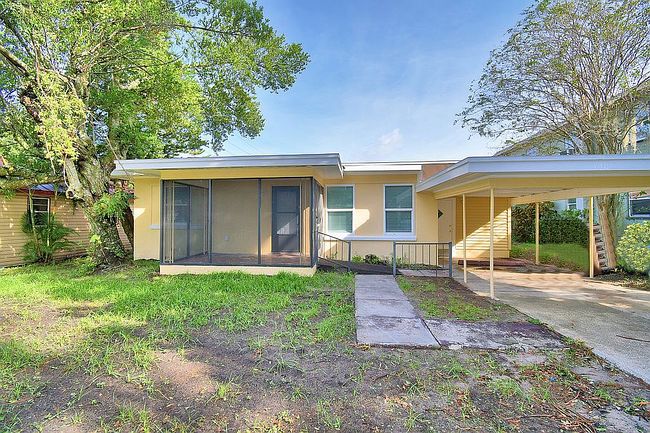 Photo of 618 Booker Ave, Lake Wales, FL