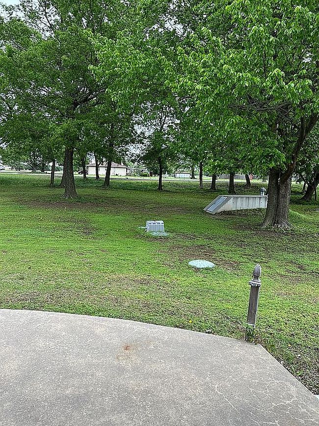 Photo of 73 Sonata Ln, Shawnee, OK