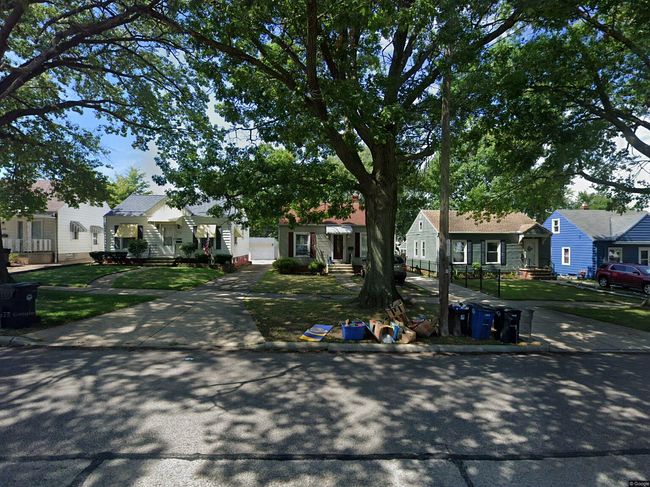 4468 Fulton Rd, Cleveland, OH