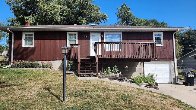 Image of 1702 Vista Dr