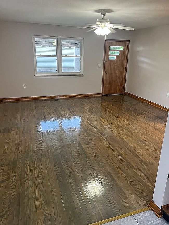 Photo of 803-805 Kunst Dr #2, Weston, WV