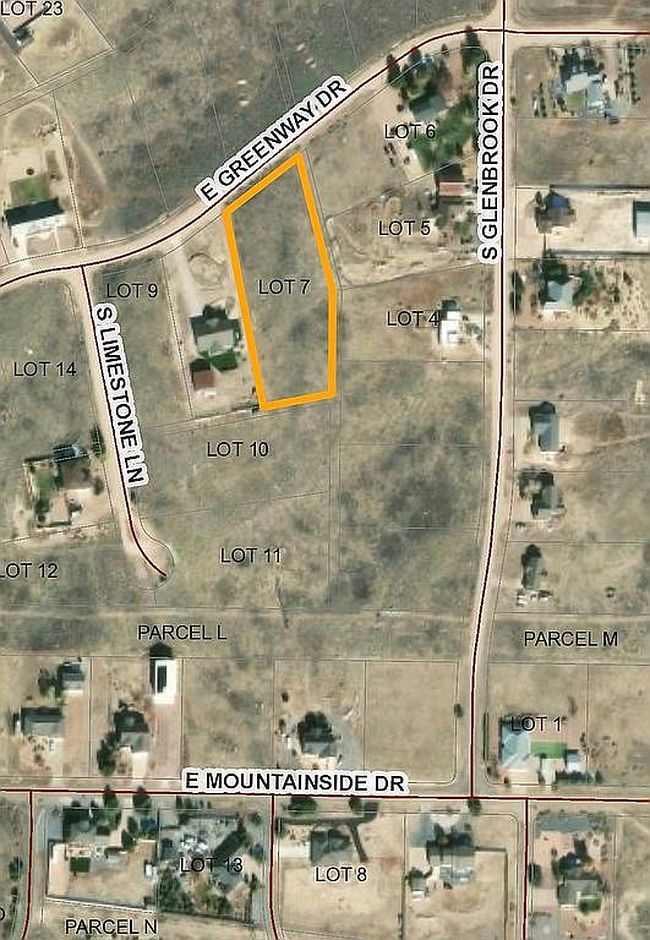 Image of 452 E Greenway Dr