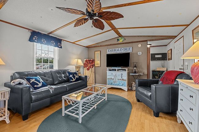 Photo of 542 Sea Lavender Trl, Emerald Isle, NC