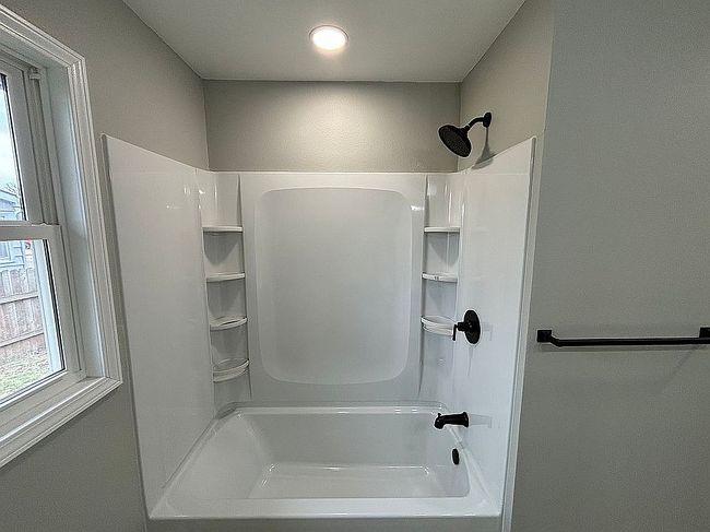 Preview of property located at 321 W Cedar St