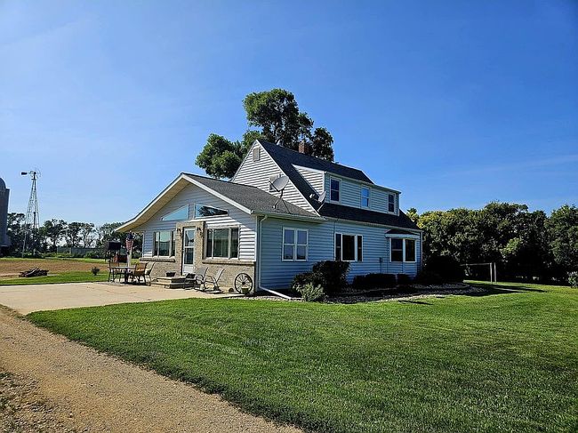 Photo of 925 40th Ave