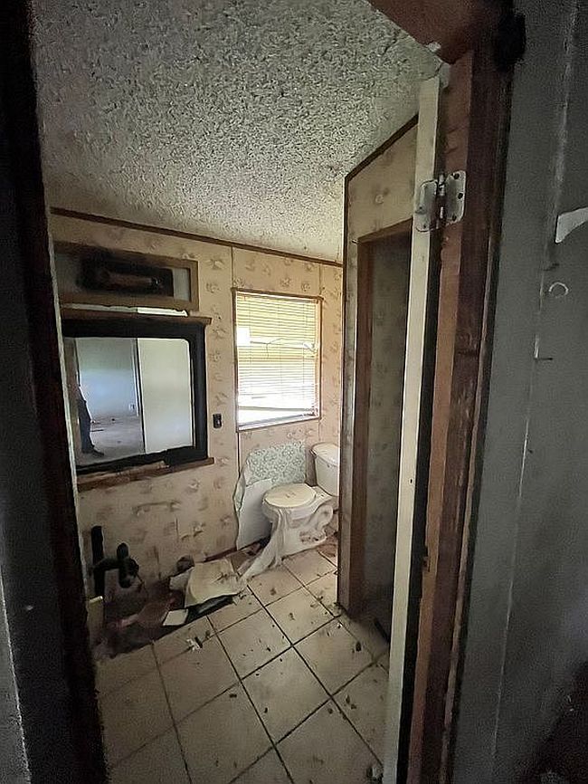 Image of 102 Apache Dr