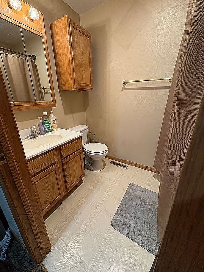Preview of property located at 708 Adams St