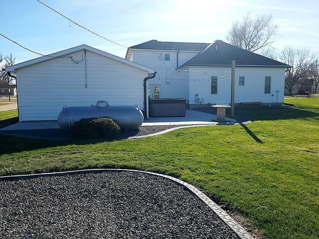 Image of 407 E Stebbins St