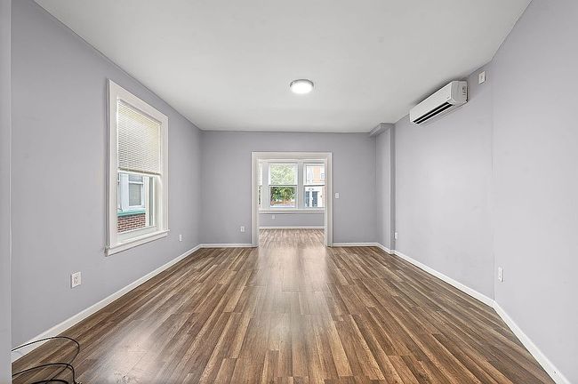 Photo of 3179 34th St, Long Island City, NY