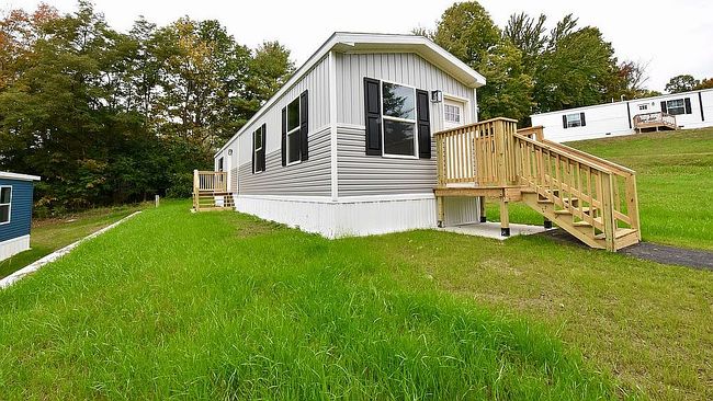 Preview of property located at 185 Paisley Rd Lot 107