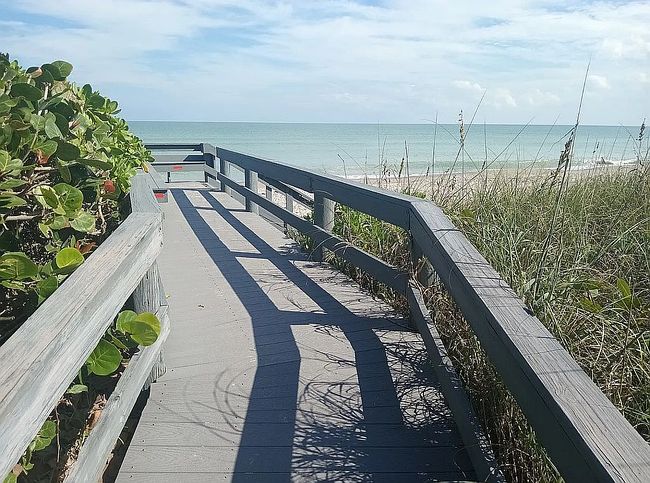 Photo of 326 Norwich Ln, Melbourne Beach, FL