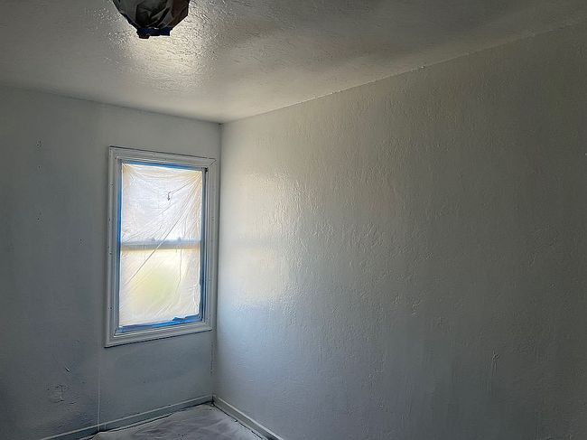Photo of 9945 B St, Oakland, CA