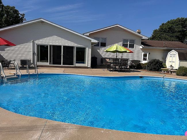 Photo of 729 Kenton Blvd, Taylorville, IL