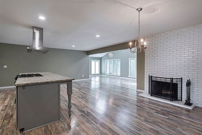 Photo of 6427 E Oneida Ave, Wichita, KS