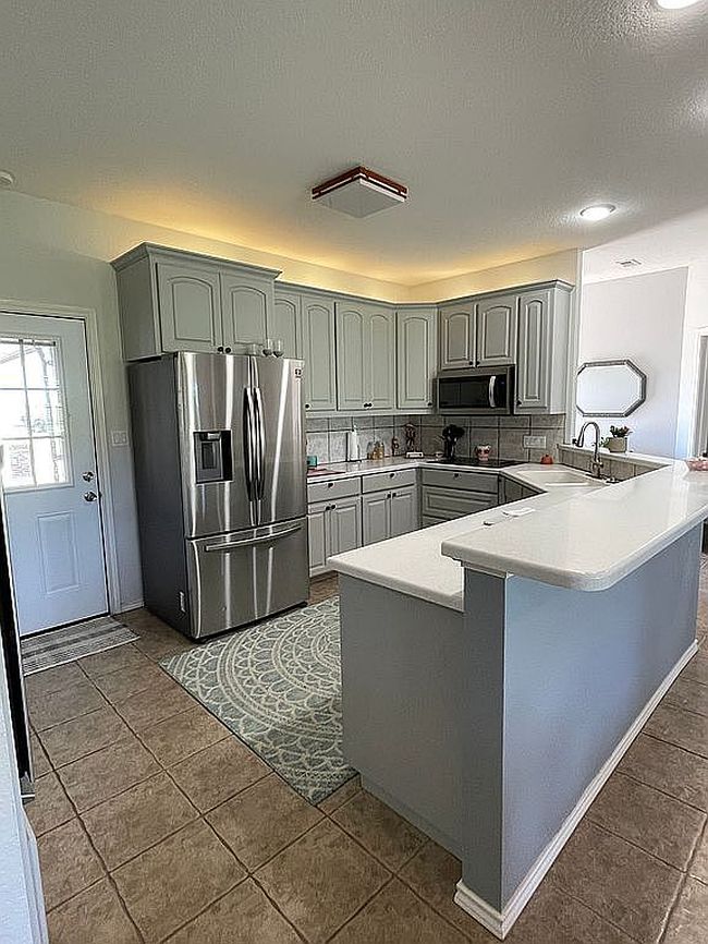 Additional photo 1 of property located at 6507 Shadowview Ct