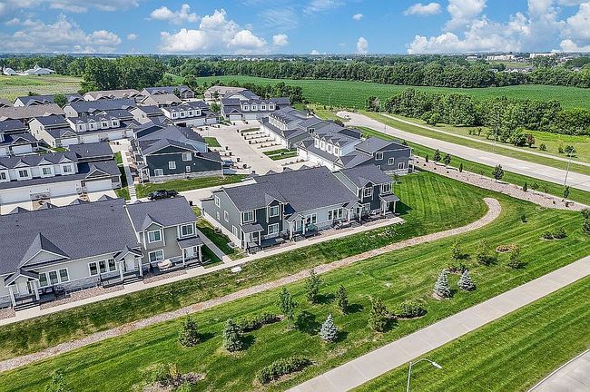 Photo of 9163 Maisy Ln, West Des Moines, IA
